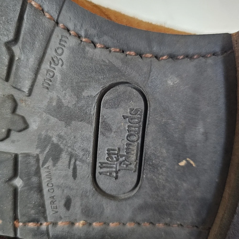 Allen Edmonds Katmai Chestnut Brown‎ Suede Distressed Chukka Boots Sz 8 D